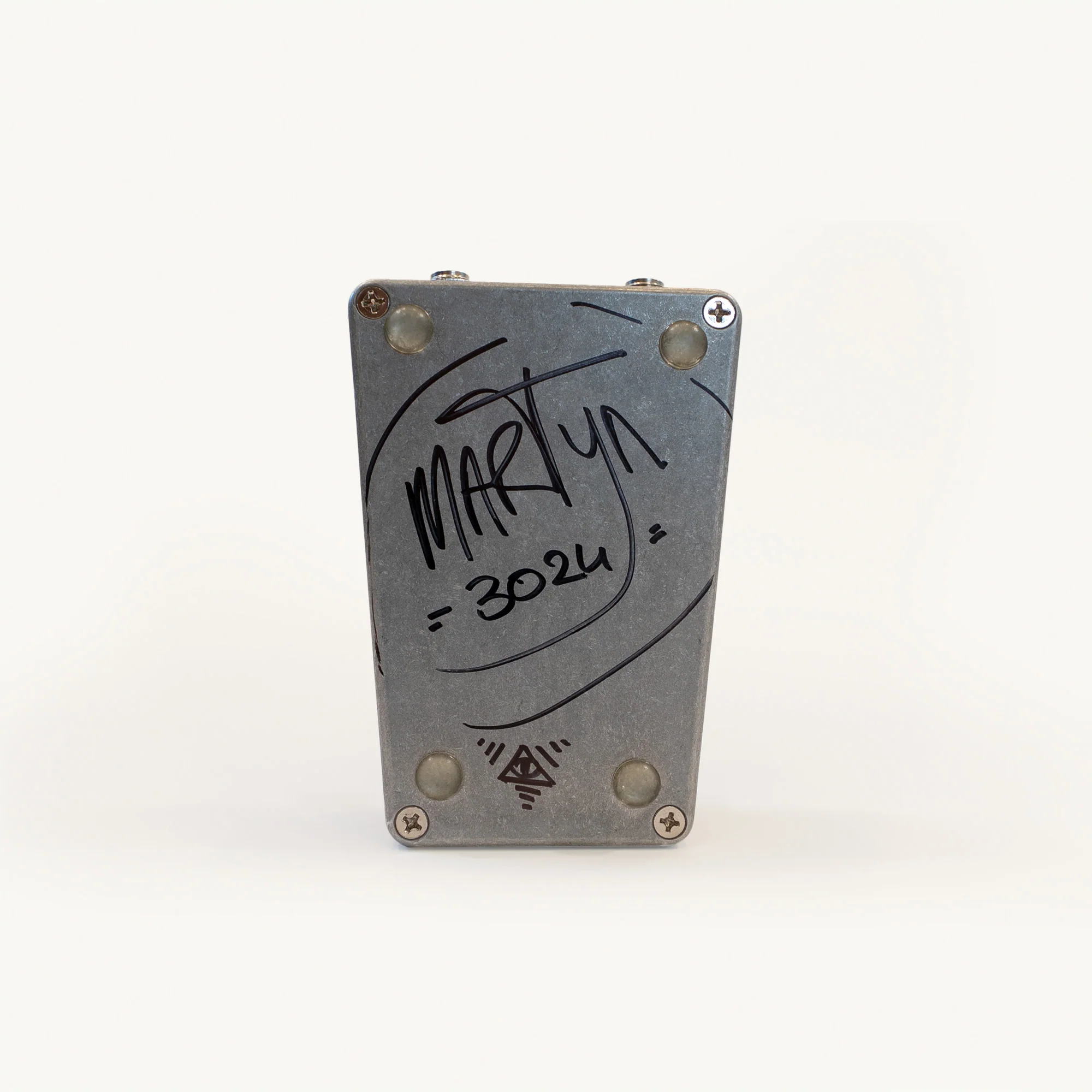 Acorn ‘Kill Woody Allen’ Delay Pedal – Studio Used & Signed - Image 3