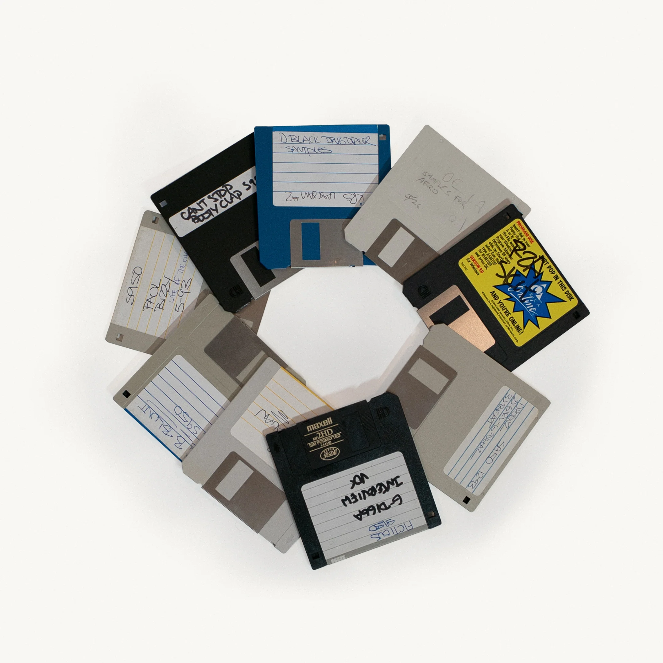 Akai S950 Sampler & Original Floppy Disk Archive - Image 4